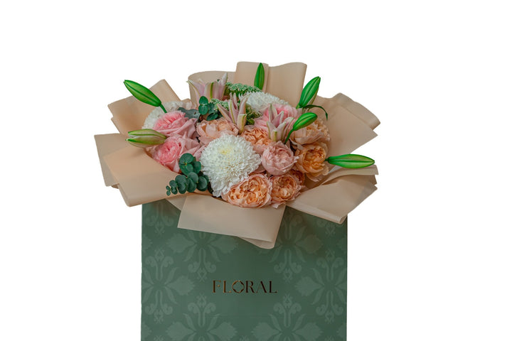 Bellora by FLORAL: pink garden roses and peach garden roses